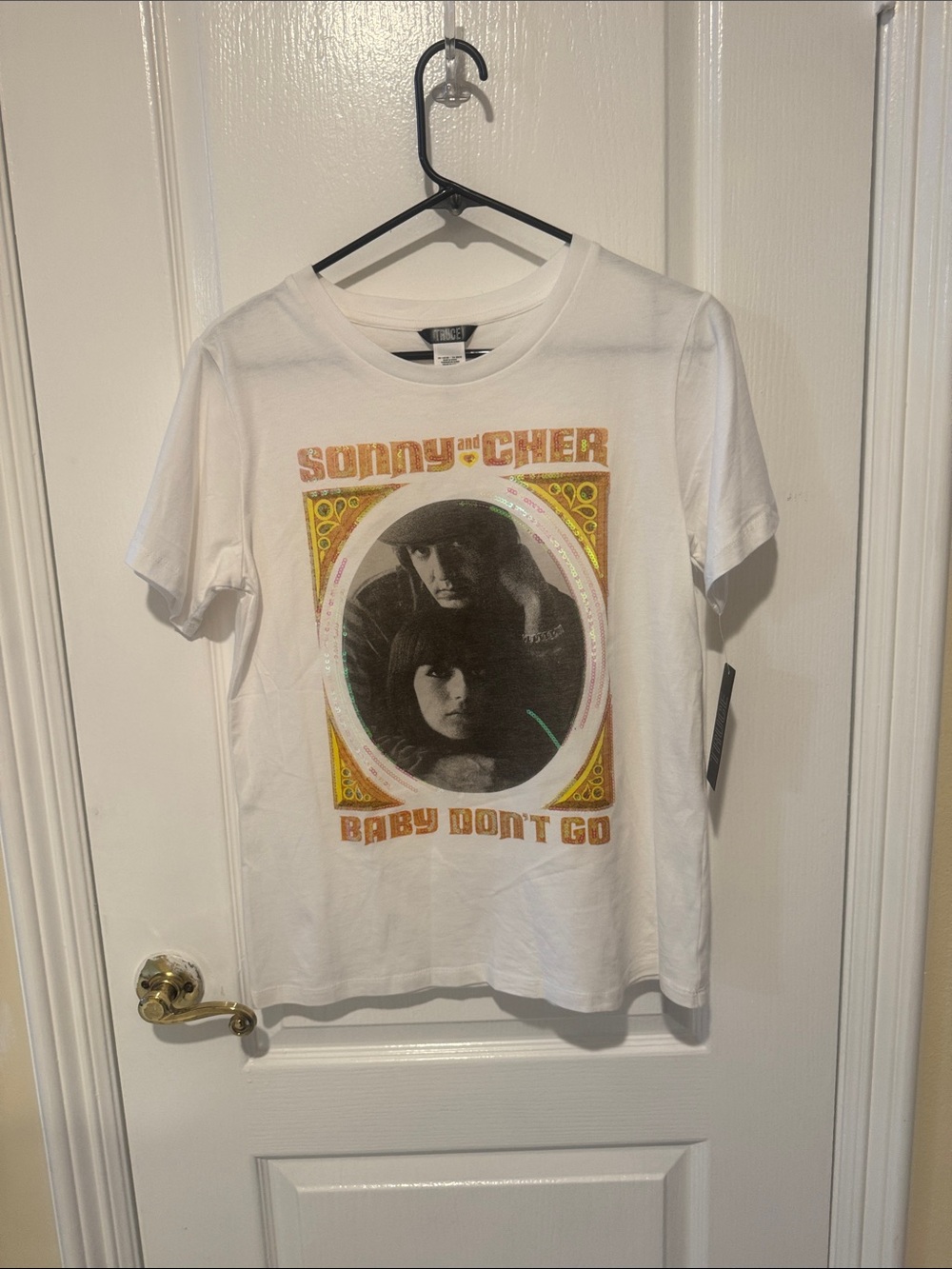Sonny and Cher 'Baby Don't Go' White Graphic Tee - Kids